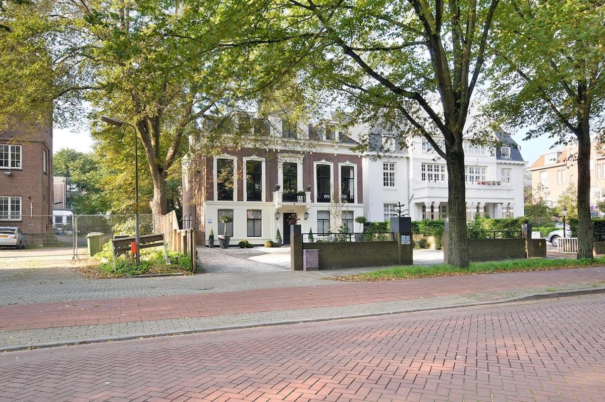Villa Frans - Free Parking Den Haag